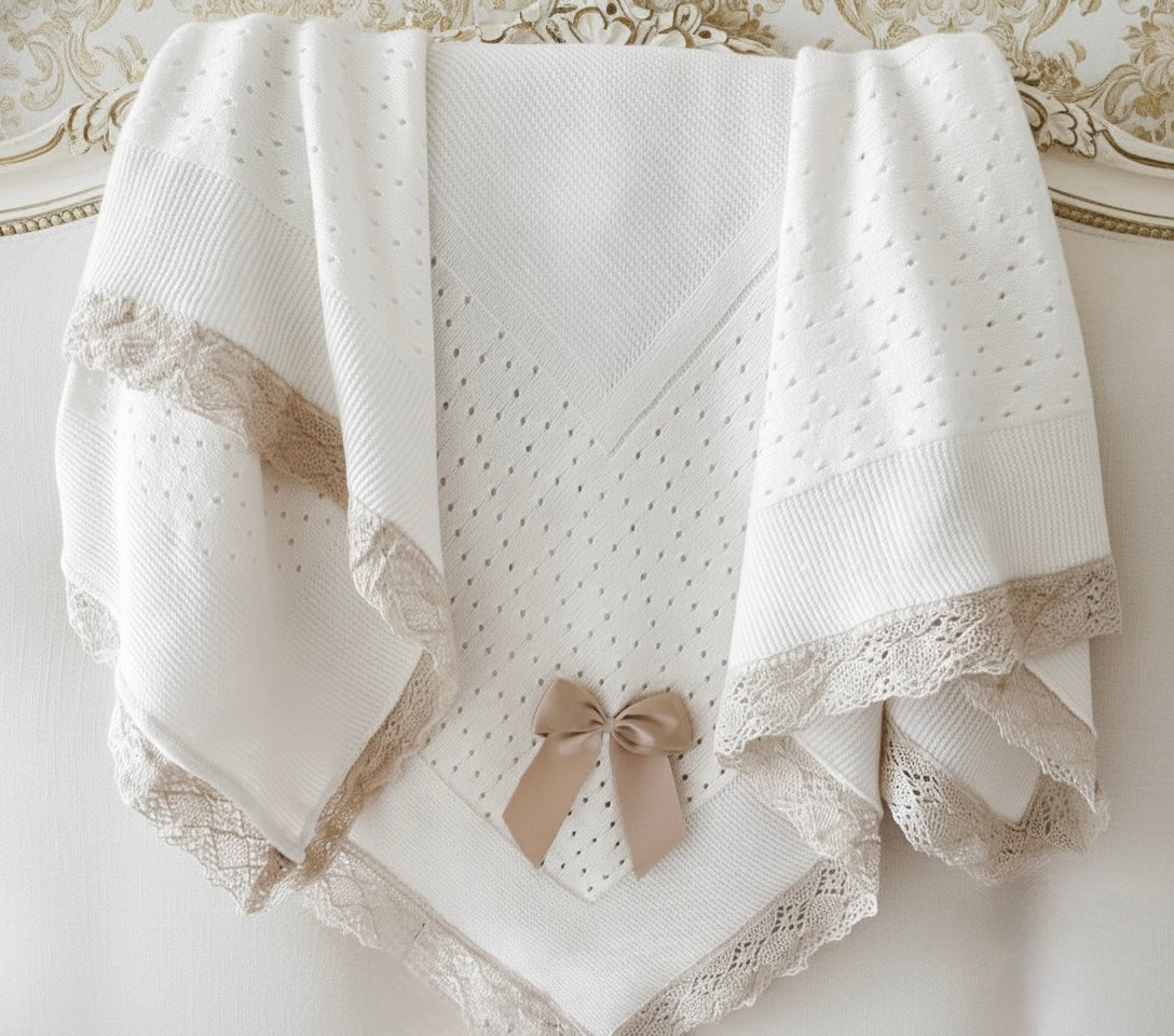 Portuguese Lace Blanket - Cream + Gold