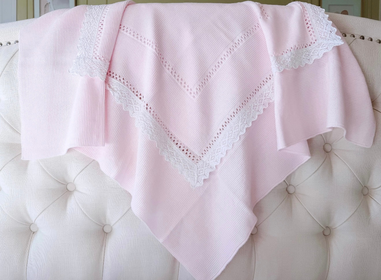 Spanish Lace Blanket - Pink