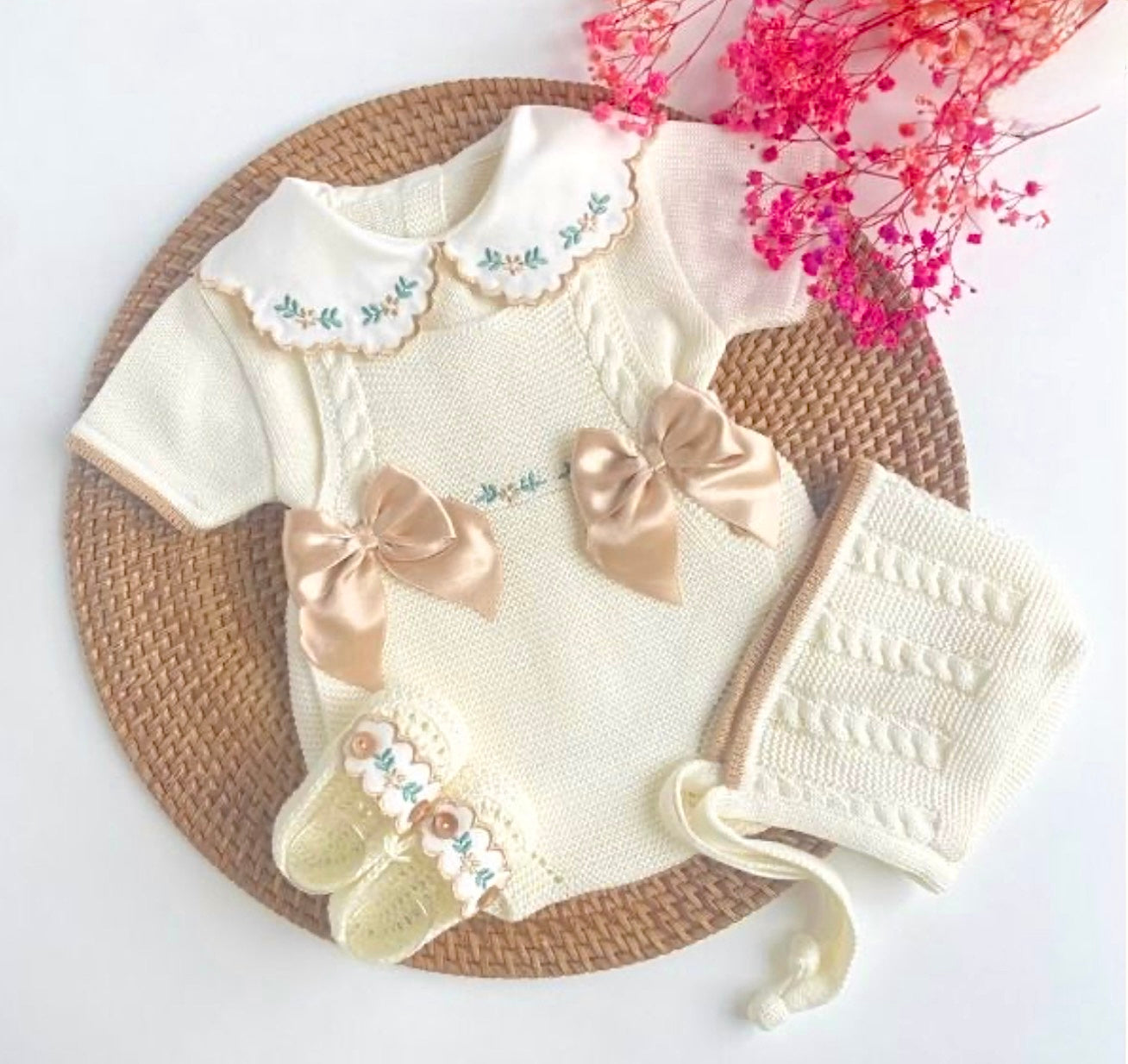 Flores Four Piece Set - Gold